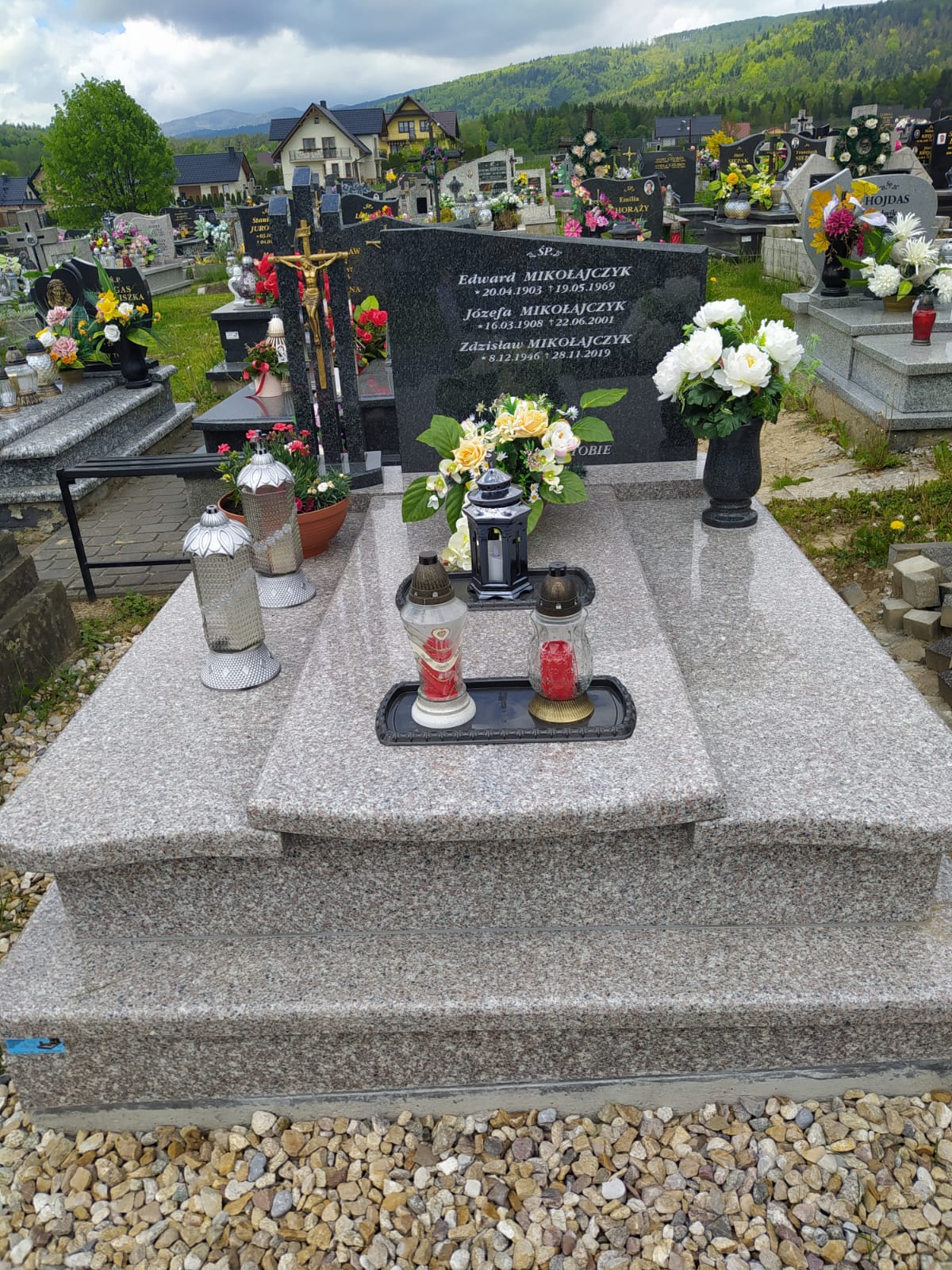 Zdzisław Mikołajczyk 1946 Bystra-Sidzina - Grobonet - Wyszukiwarka osób pochowanych