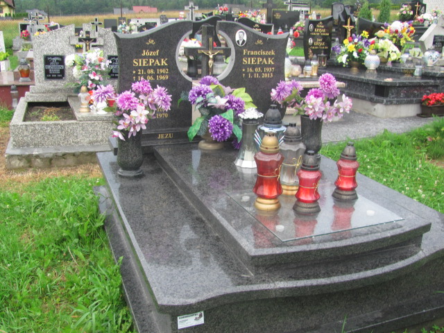 Grób Marianna Siepak