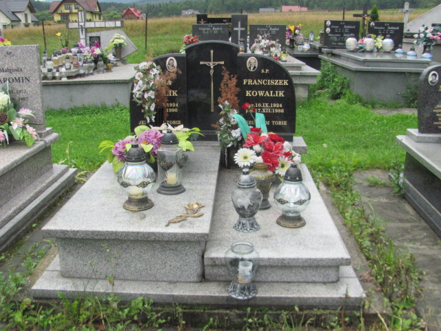 Grób Maria Kowalik